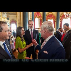 Periodistas y políticos atacan a Jaime Peñafiel