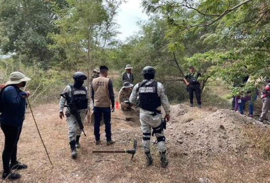 Madres buscadoras y la Comisión Estatal de Búsqueda intervienen predios en San José del Valle