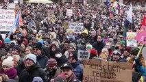 Mehr als 100.000 Menschen bei Demos gegen rechts