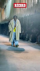 Ronaldinho es la estrella de la semana de la moda masculina en París