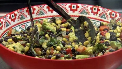 HEADLINE Melbourne café collaborates with business students to employ and empower migrant women