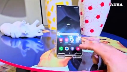 Ecco cosa possono farei i nuovi Samsung Galaxy S24 incentrati sull'IA