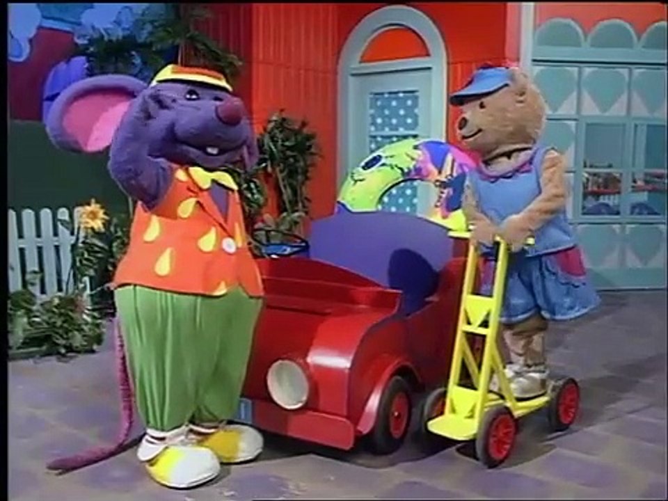 Bananas in Pyjamas - Ep. 43 - Ratmobile (2003)