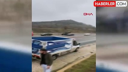 Diyarbakır'da futbolcuları taşıyan midibüs devrildi: 10 yaralı