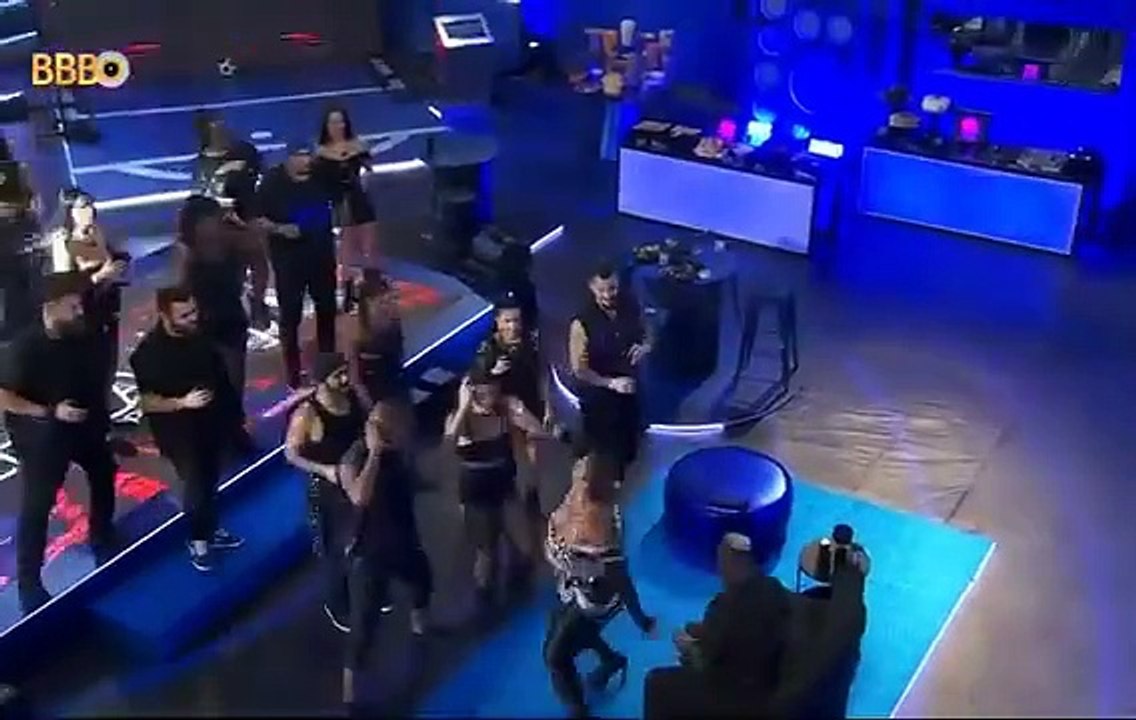 VALESCA POPOZUDA afronta RODRIGUINHO em festa no BBB 24