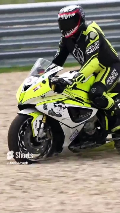 Safe touch down on Automotodrom Grobnik