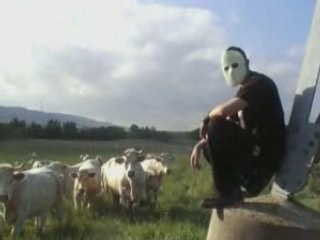 Dahu Against Easter Bunny