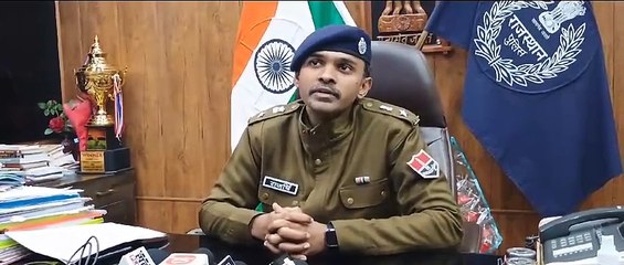 Download Video: पुलिस चाक-चौबंद, जिले की नफरी लगाई व्यवस्था में, शहर में किया फ्लैगमार्च