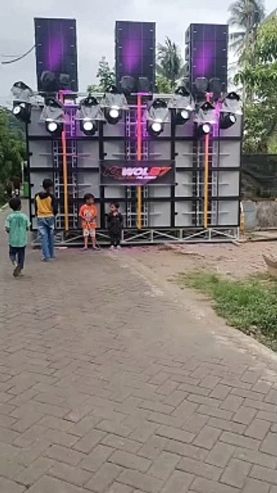 1000307165