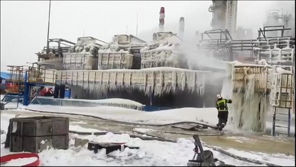"Externer Faktor" Ursache für Brand in Gasterminal in Russland