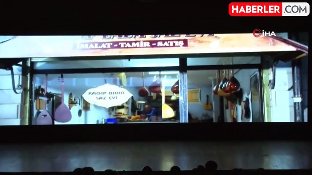 Murat Kurum, Şehit Öğretmen Aybüke Yalçın'ın Hayatını Anlatan Filmi İzledi