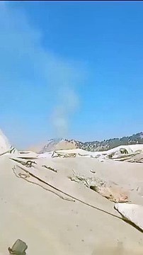 Talibãs dizem que 2 passageiros de avião Falcon russo morreram