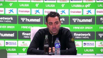Xavi enumera las veces en la que el arbitraje le ha perjudicado