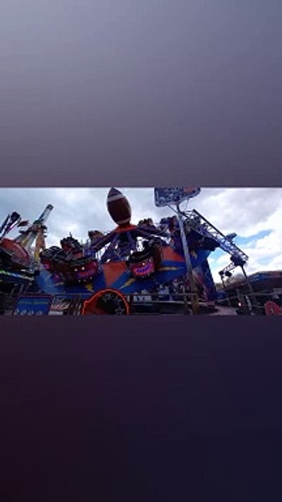 Foire des Rameaux de Grenoble 2023  #france #grenoble #divertissement  #sensations #manège #foire  (21)