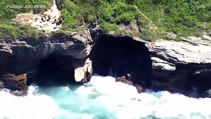 16-year-old rescues three teens trapped in Northern Beaches cave