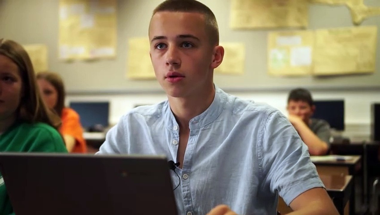 Zurück in die Schule | movie | 2022 | Official Trailer