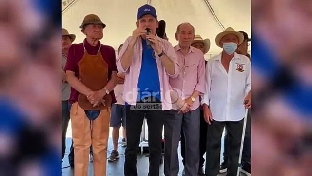 Neguinho do Modrian e Dr. Pablo Leitão sobem no palanque de Chico Mendes Mendes