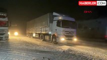 Sivas Karayolu Üzerinde Kar Yağışı Nedeniyle Ulaşımda Aksamalar Yaşandı