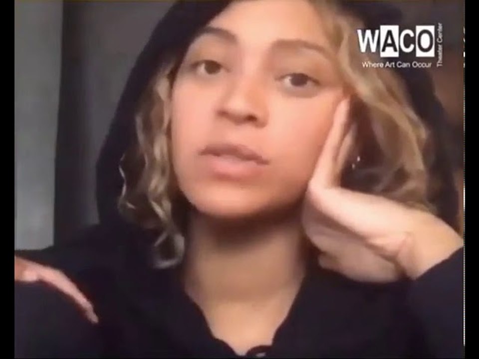 Beyonce Why does Snoop Dogg carry an umbrella? video Dailymotion