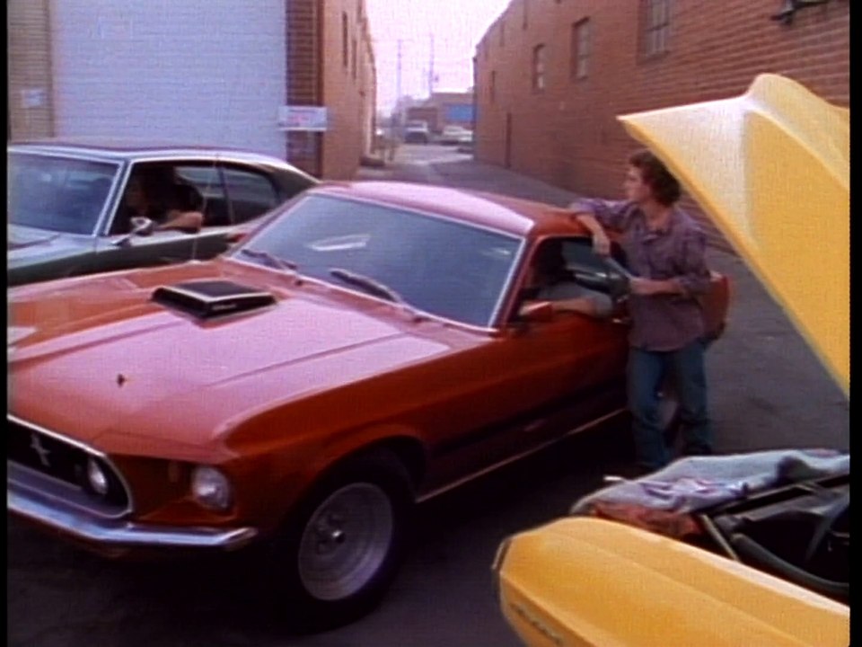 Las Pesadillas de Freddy - El Rebelde sin Auto - Español Latino - Freddy's Nightmares - Rebel Without a Car