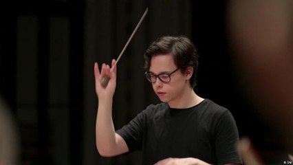 قائد الأوركسترا الشاب تارمو بلتوكوسكي