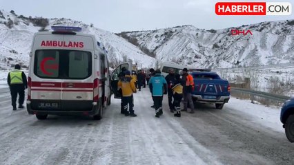 Sivas'ta kar yağışı nedeniyle kaza: 1'i ağır 26 kişi yaralandı