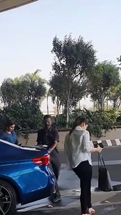 Where Is This Dynamic Duo Of Sara & Anjali Tendulkar Heading Any Guesses?