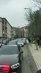 AK Parti'nin Ankara adayı Altınok'un konvoyu: Çakarlı araçlar say say bitmedi!