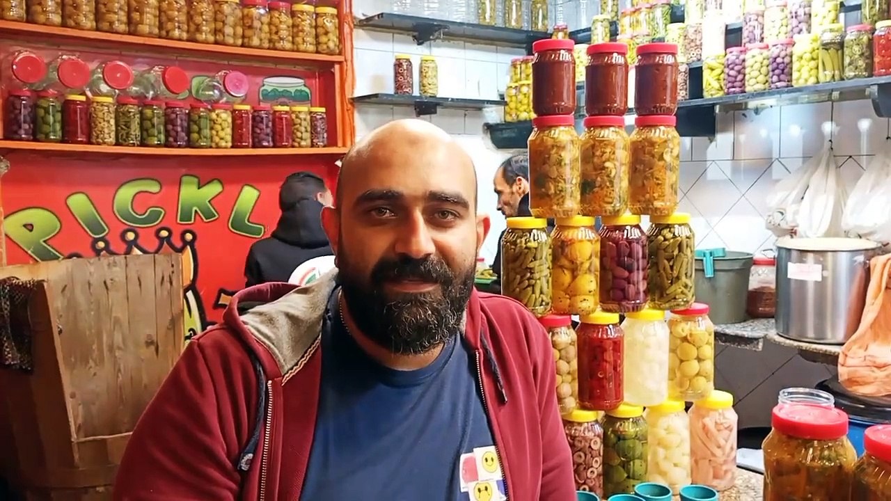 مخللاية أقدم عيلة بتقدم مخللات فى مصرهى أصل الحكاية من 1910 فى العباسية 14 ش سبيل الخذندار