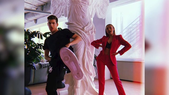 Miguel Bernardeau juega al despiste con su relación con Ester Expósito