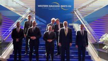 Foto familjare e liderëve të Ballkanit me përfaqësuesit e BE-së  në Shkup