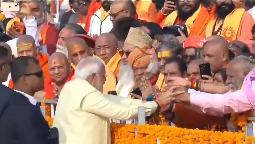 राम मंदिर उद्घाटन के बाद पीएम मोदी ने संतों और अतिथियों को दिया धन्यवाद