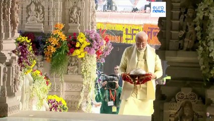 India: Modi inaugura il controverso tempio indù sulle rovine di una moschea