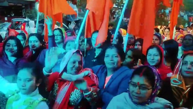 सजा दो घर को गुलशन सा, अवध में राम आए हैं....