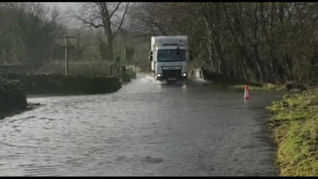 La tempesta Isha attraversa Regno Unito e Irlanda, un morto in Scozia
