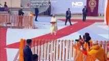 No Comment : Narendra Modi inaugure un temple hindou