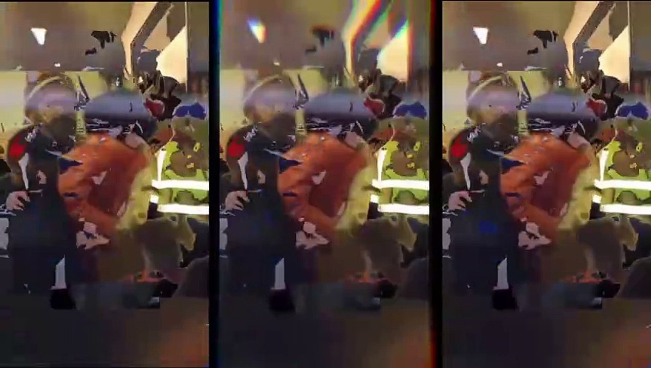 El bombardeo sin camisa de Jason Kelce: Celebración salvaje por el touchdown de Travis Kelce en el partido Chiefs-Bills