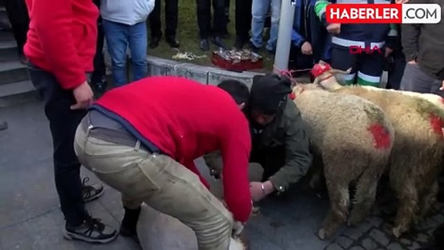 Bursa Büyükşehir Belediyesi ve İştiraklerinde Çalışanlara Yüzde 70-88 Oranında Zam Yapıldı