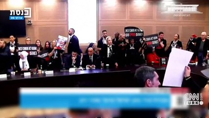 Rehine aileleri İsrail Meclisi'ni bastı