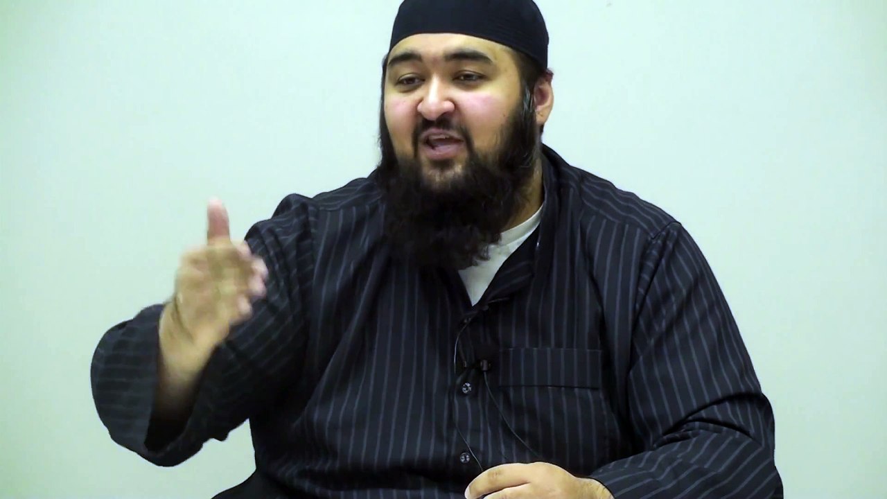 Tafseer Juz e Amma - Tafsir An Nas by Sheikh Navaid Aziz