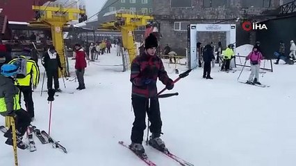 Uludağ'da kayak yapmanın maliyeti ne kadar?