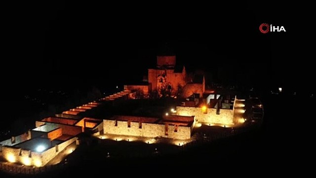 Van’ı geçen yıl 700 bin yerli ve yabancı turist ziyaret etti