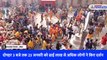 राम मंदिर प्राण प्रतिष्ठा के अगले दिन अयोध्या धाम में भक्तों की भीड़