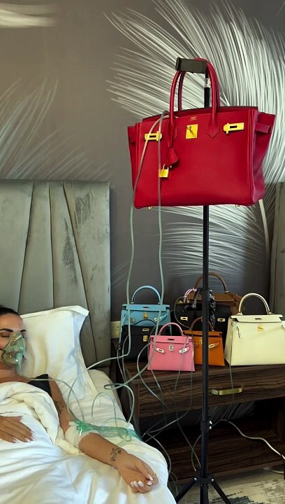 Giulia Nati, il video con la flebo attaccata alla borsa