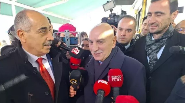 AK Parti'nin Ankara Büyükşehir Belediyesi Başkan Adayı Turgut Altınok, Keçiören'de esnafı ziyaret etti