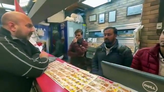 Exclusive Footage / PTI's Election Campaign Strategy in Peshawar Goes Viral on Social Media