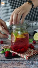 Eau aromatisée maison au citron, basilic et framboise