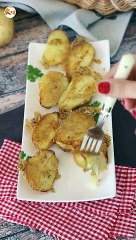 Parmesan potatoes, soft on the inside and crispy on the outside!