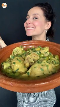 Chicken tagine, lemon and olives (super easy to make!)