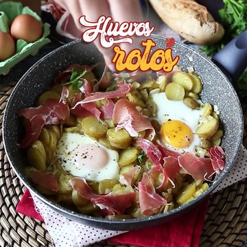 Huevos rotos, la receta tradicional ahora con menos calorías